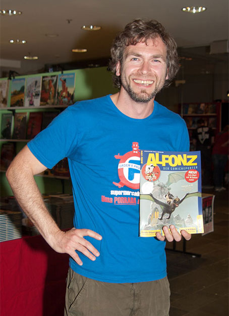 Jens Harder liest ALFONZ! Foto © 2012 Uwe Zimmermann