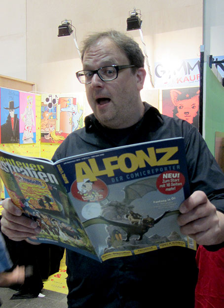 Christian Moser liest ALFONZ! Foto © 2012 Edition Alfons