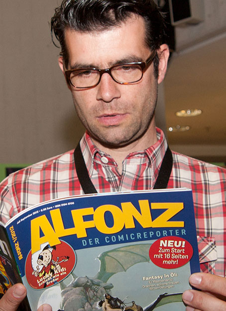 Thomas Schützinger liest ALFONZ! Foto © 2012 Uwe Zimmermann