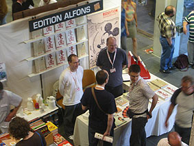 Trubel am Stand der Edition Alfons